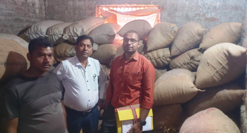 राजनांदगांव में अवैध धान पर कार्रवाई, 18 प्रकरणों में 2447 क्विंटल धान व 4 वाहन जप्त