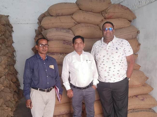 राजनांदगांव में अवैध धान पर कार्रवाई, 6 प्रकरणों में 798 क्विंटल और 2 वाहन जप्त