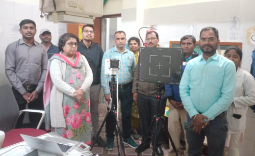 जिले के चिन्हांकित शेष टीबी के उच्च जोखिम समूहों व्यक्तियों की हैंड हेल्ड एक्स-रे मशीन से की जाएगी जांच