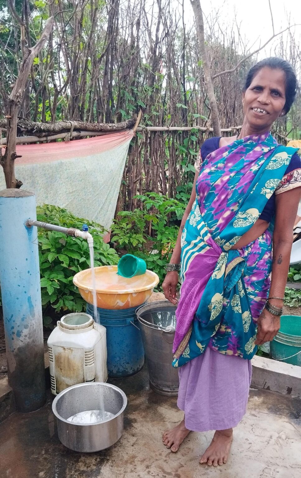 जल जीवन मिशन से ग्राम भालूकोन्हा के ग्रामीण जीवन में आयी खुशहाली