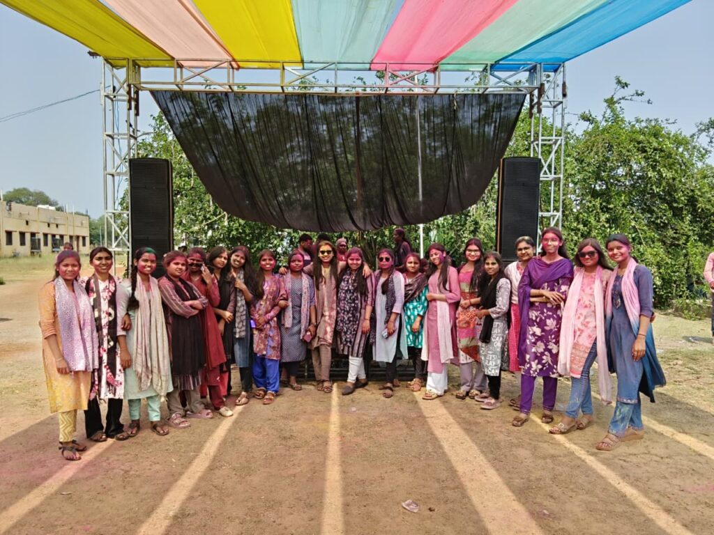 होली 2026 : संस्कार सिटी कॉलेज में उमंग और खुशियों का संगम