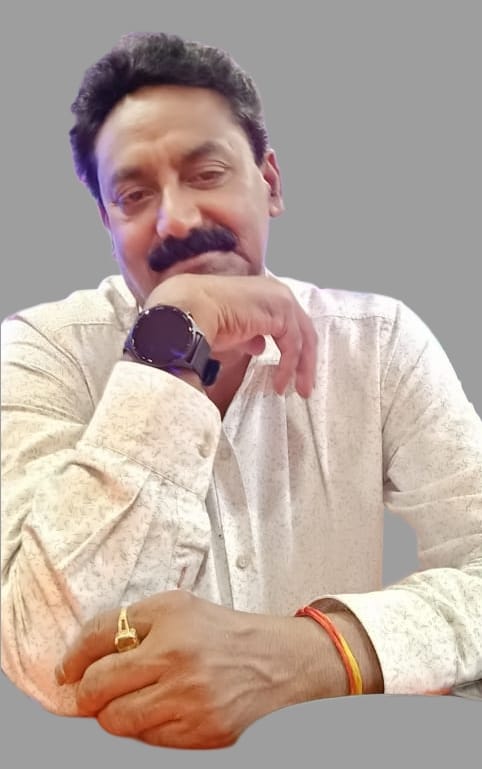 राजनांदगांव में शासकीय विज्ञापन बोर्ड पर उठे सवाल, अशोक फड़णवीस ने लगाए गंभीर आरोप