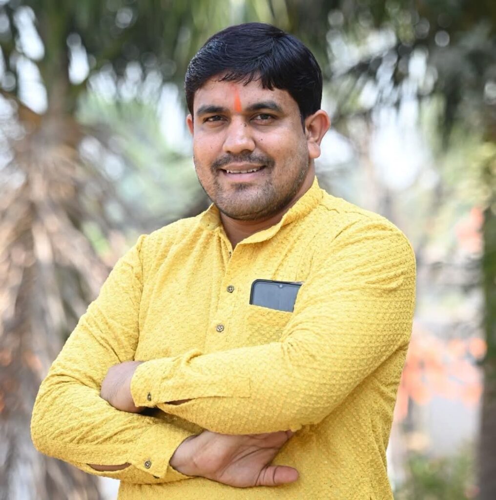 चिखली–खैरागढ़ सड़क निर्माण में नाली निर्माण अनिवार्य : ओमप्रकाश साहू