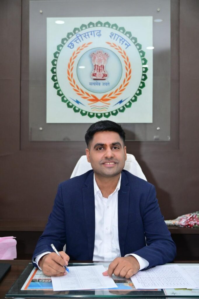 जनदर्शन में आवेदन पर त्वरित निराकरण, श्रमिकों को मिला 25,056 रुपए का भुगतान