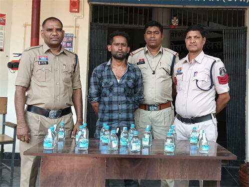 अवैध शराब के खिलाफ पुलिस की बड़ी कार्रवाई, ढारा में कोचिया गिरफ्तार