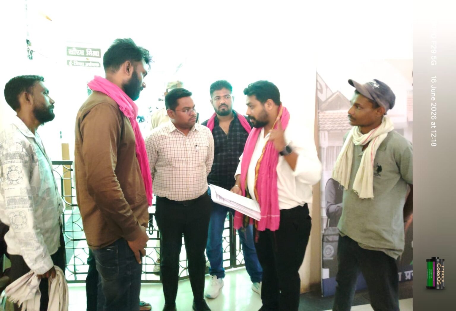 ओवररेटिंग और अवैध उत्खनन के खिलाफ शमसुल आलम हुए मुखर, कलेक्टर के नाम सौंपा ज्ञापन