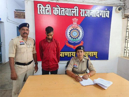 विवाहिता की न्यूड फोटो इंस्टाग्राम पर वायरल करने वाला आरोपी गिरफ्तार, प्रयुक्त आईफोन जब्त